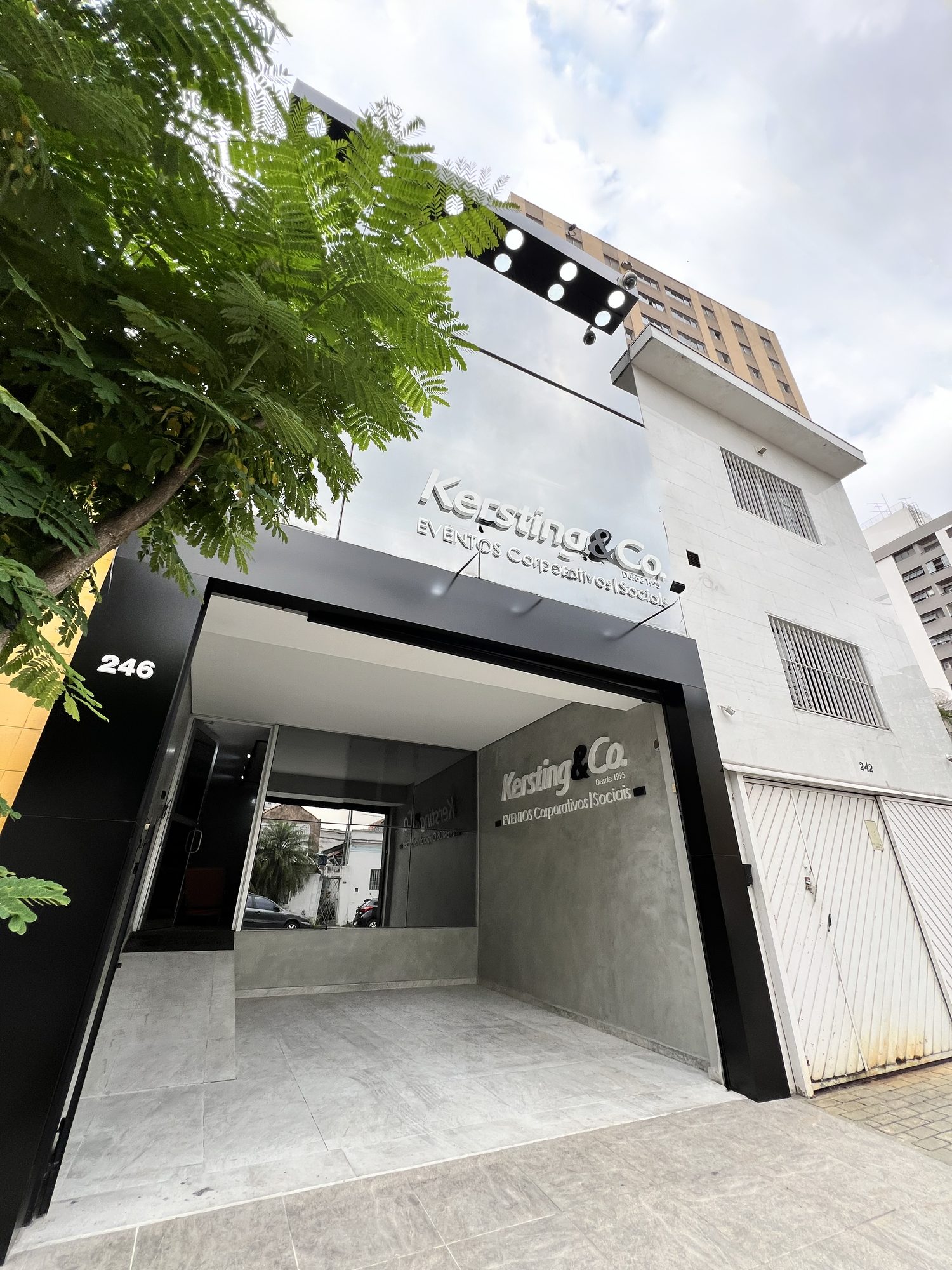 Fachada da agência Kersting & Co em São Paulo